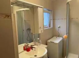 Apartment Luka - One Bedroom Apartment with Balcony and Sea View