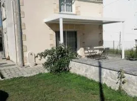Maison charmante à Saint-Georges-de-Didonne avec jardin