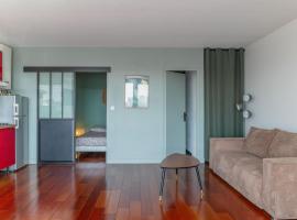 Bel appartement F2 42 m2, hotel in Ivry-sur-Seine