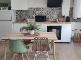 Apartamento Villa Rizos, hotel in Mairena del Aljarafe