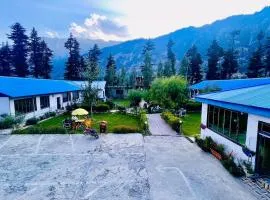Relax Cottages & Resort Kalam