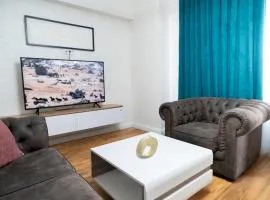 WHITE PLATAN apartment