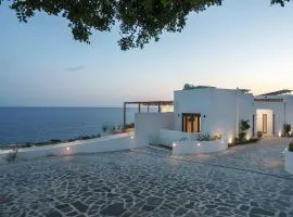 Beachfront Villa Atalandia with Heated Pools, Gym, BBQ & Office