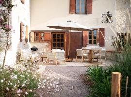 Four à pain - Domaine Terra Rosa, ξενοδοχείο σε Marssac-sur-Tarn