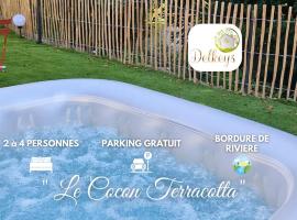 Le Cocon Terracotta & Spa, hotel di Saint-Laurent-de-Médoc