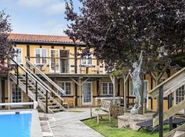 Cozy Apartment In Svaneke, hotel in Svaneke