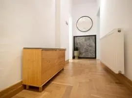 Luxury room 12-3