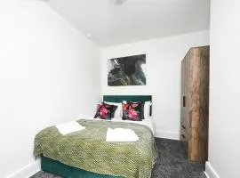 Feel at Home in Durham, Cosy 3-Bed Home for 5, Free Parking & Wi-Fi