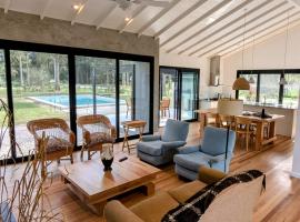 Casa para 6 en Estancia Las Malvinas, hotel in Brandsen