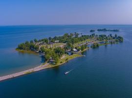 Sun Outdoors Association Island, hotel a Henderson Harbor