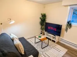 New 1 bedroom suite North Vancouver