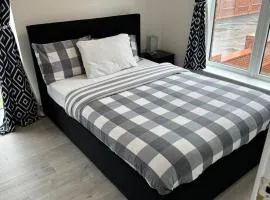 Lush double room with shared bathroom