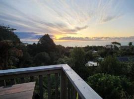 Rustic paradise nestled in nature, hotel v destinaci Punakaiki