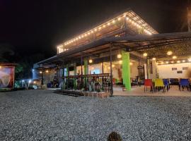 Hotel Cartago Portal Mágico Cafetero, hotel v destinaci Cartago