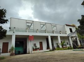 Pearl Resort, hotel v destinaci Dahmi