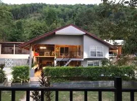 66 Baanaisuan 66 บ้านในสวน