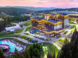 Apartel Skhidnytsya, hotel dengan kolam renang di Skhidnitsa