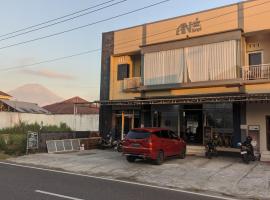 AN Backpacker, kapslov&yacute; hotel v destinaci Wonosobo