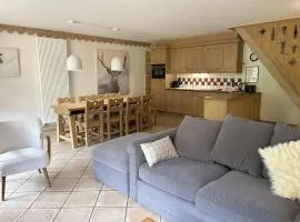 Duplex 10 pers avec spa et piscine, pied de pistes à Saint Martin de Belleville - FR-1-461-10