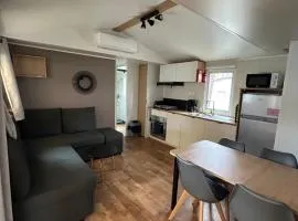 Mobilhome dans les Pins