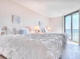 Ocean Trillium 803 - A 1 Bedroom Condo With Beautiful Ocean Views