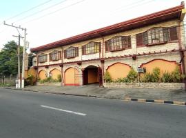 starlight lodging house, hotel v destinaci Laoag
