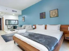 Large Studio Attached to Metro - Dubai Marina Diamond3