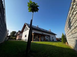 NavaLovnia, κατάλυμα σε φάρμα σε Gołkowice