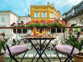 PortaAurea!Romantic balcony with a wonderful view