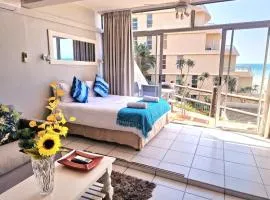 Celestial Shore- Main Beach- BBQ- Aircon -Dstv