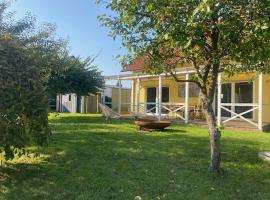 Familien Ferienhaus im Grünen in direkter Nähe zum Nürburgring, hotel di Kempenich