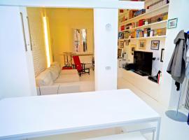 Elegant And Modern Loft In Medieval Bologna