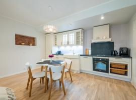 A&A Luxury Apartment with garden, Luxushotel in Tartu