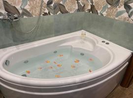 Casa Nostra, מלון בליטוחורון