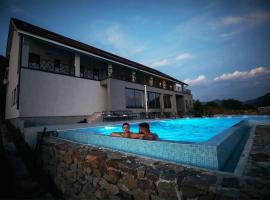 Pensiunea Berzasca, luxusní hotel v destinaci Berzasca