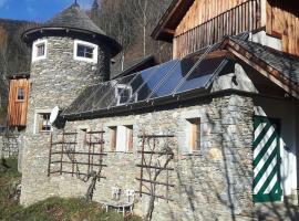 Turm in den Bergen, majake sihtkohas Ausserfragant