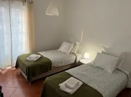 Nature House Almograve - Double Room with balcony and shared bathroom- Fishermen's Trail