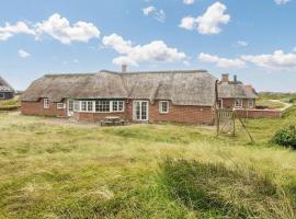 Luxury Beach Retreat - By Traum Ferienwohnungen, πολυτελές ξενοδοχείο σε Harboør