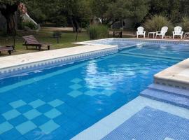 Pueblo Santo, Cabañas & Suites, Ferienwohnung mit Hotelservice in San Javier