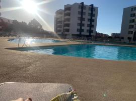 Punta Puyai Full equipo a pasos del mar – hotel w mieście Papudo