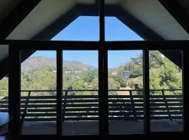 Architectural Marvel In Hollywood Hills Wviews