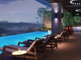 1614 Pool Gym Wi-Fi with Netflix Near Ayala and IT Park