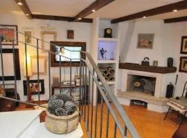House Rilovi - Two Bedroom House with Swimming Pool and Jacuzzi