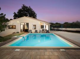 KUŽINIĆI, ξενοδοχείο σε Divšići