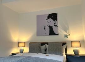 Gästehaus zum Buchenweg, hotel v destinaci Hasenfeld