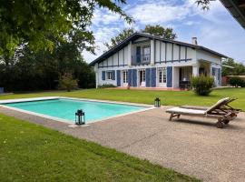 Maison OHANZIA Villefranque, rumah kotej di Villefranque