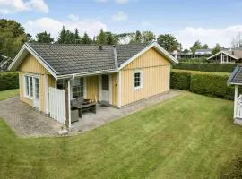 3 Bedroom Cozy Home In Hørve
