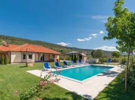 Holiday Home Six Brothers by Interhome