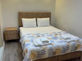 pilot hotel 2