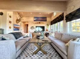 Cozy Ski-In Ski-Out Apartment on Geilo, Stunning Views!